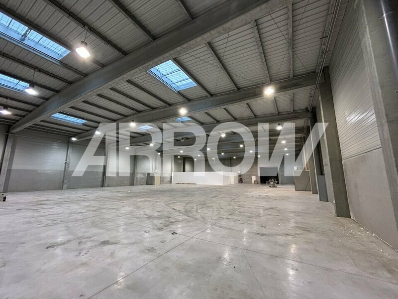 Entrepôt à vendre PERENCHIES 3