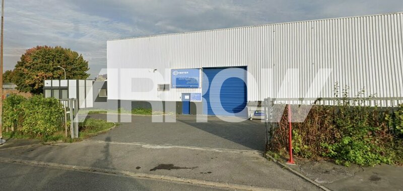 Entrepôt à vendre à louer NEUVILLE EN FERRAIN 1
