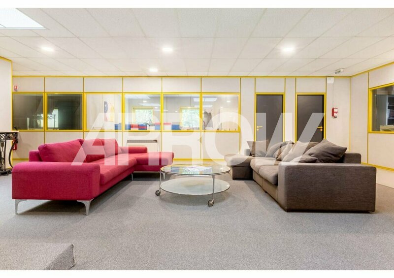 Entrepôt à vendre à louer NEUVILLE EN FERRAIN 4