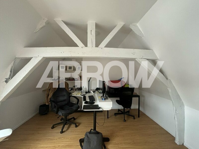 Bureau à vendre SECLIN 3