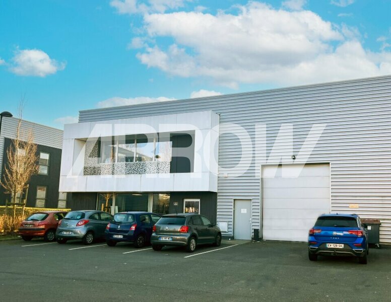 Entrepôt à vendre à louer Marcq-en-Baroeul 1