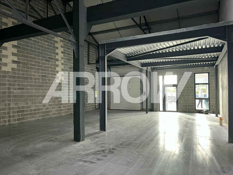 Entrepôt à vendre LEZENNES 3