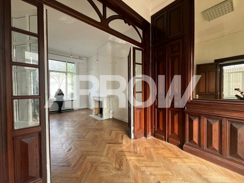 Bureau à vendre à louer MOUVAUX 3