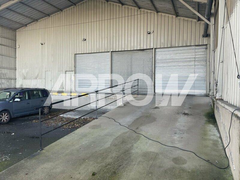 Entrepôt à vendre SECLIN 2