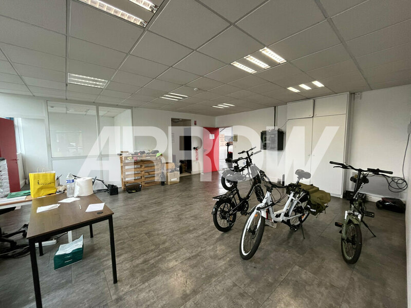 Entrepôt à louer RONCQ 3