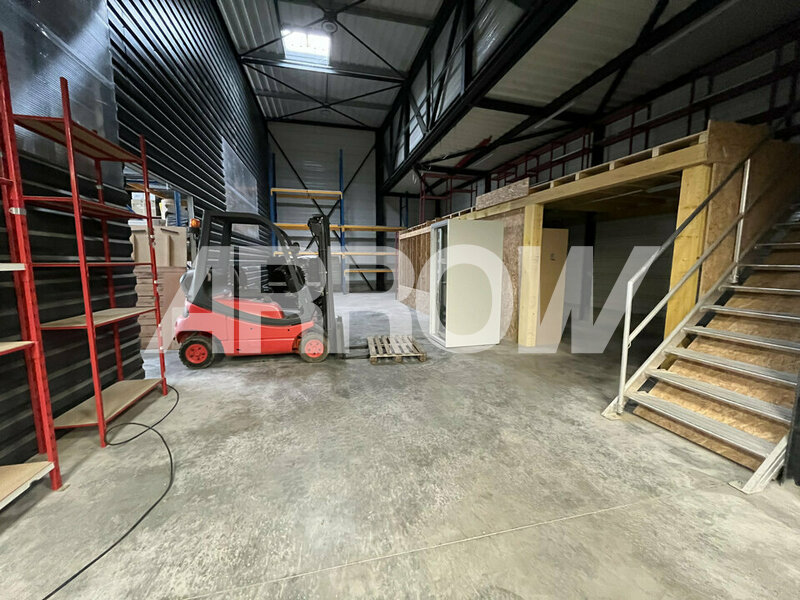 Entrepôt à louer SECLIN 4