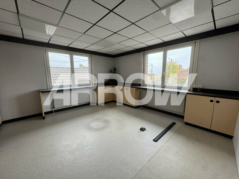 Entrepôt à louer FRETIN 4