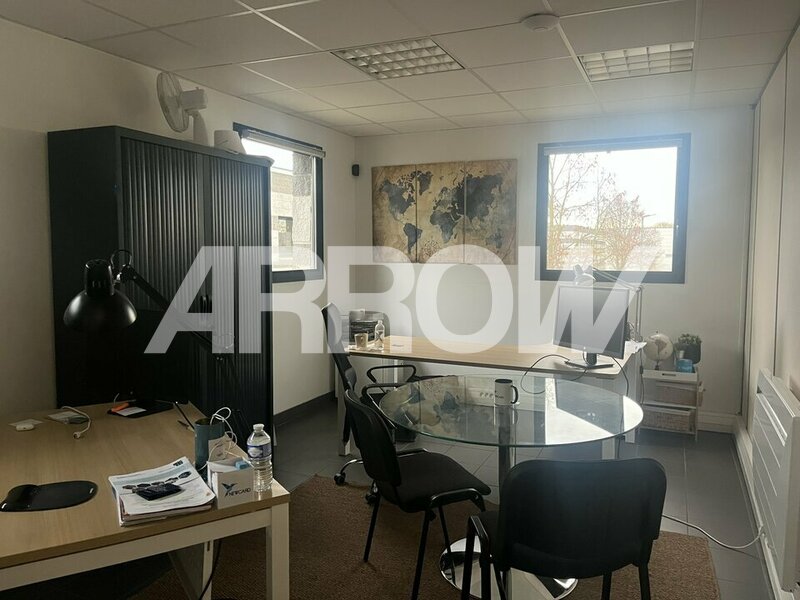 Bureau à louer WAMBRECHIES 2