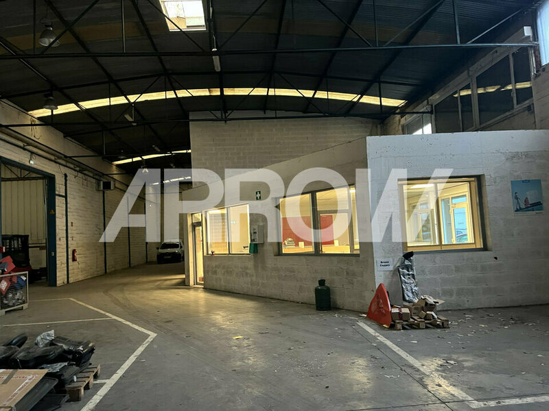 Entrepôt à louer QUAEDYPRE 5