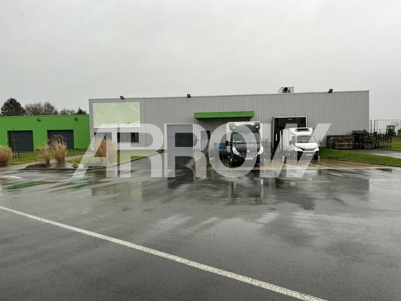 Entrepôt à vendre SAINT MARTIN AU LAERT 1