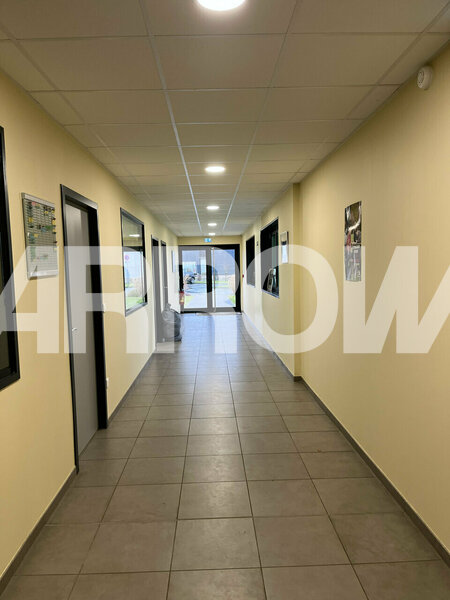 Entrepôt à vendre SAINT MARTIN AU LAERT 4