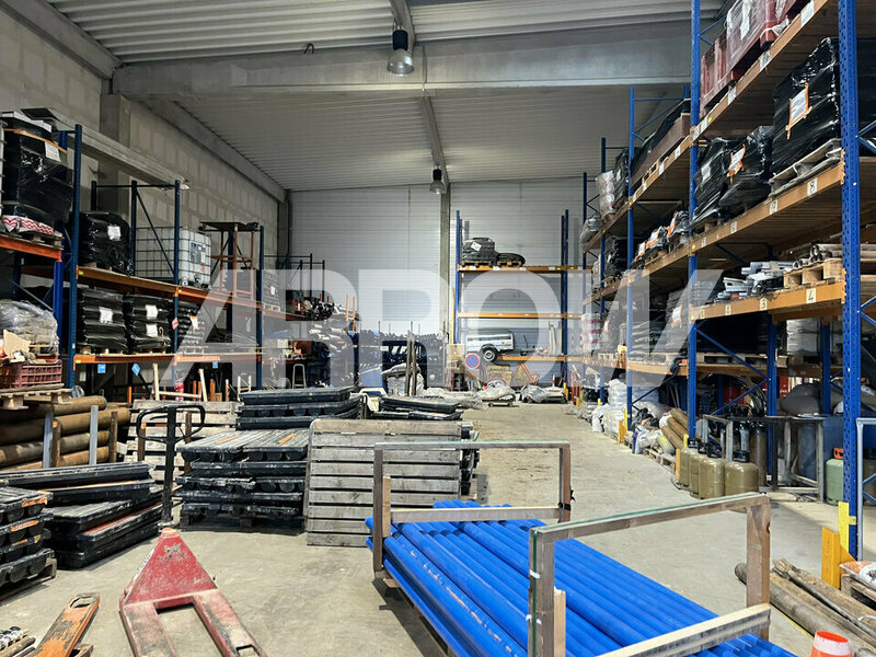 Entrepôt à louer SAINGHIN EN MELANTOIS 2