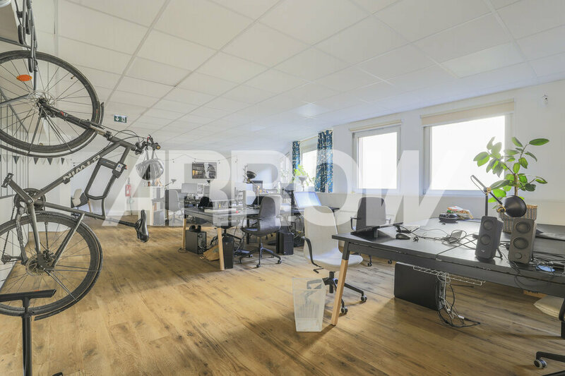 Bureau à vendre à louer LILLE 4