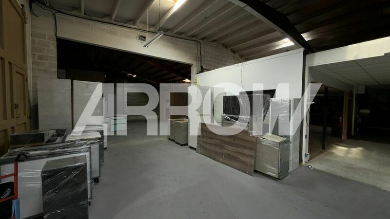 Entrepôt à vendre à louer NEUVILLE EN FERRAIN 5