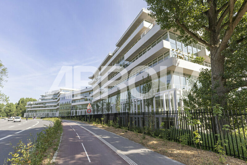 Local commercial à louer LA MADELEINE 3