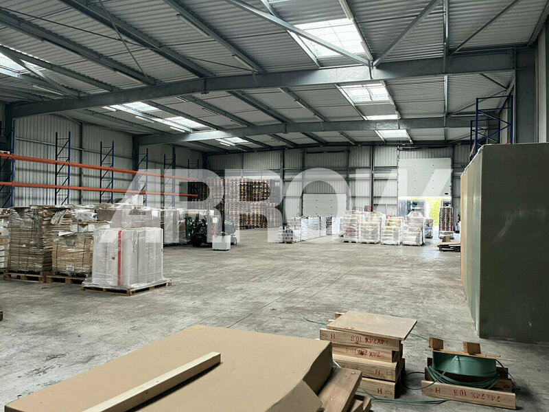 Entrepôt à vendre SECLIN 2