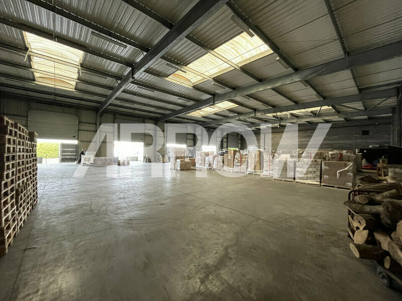 Entrepôt à vendre SECLIN 4
