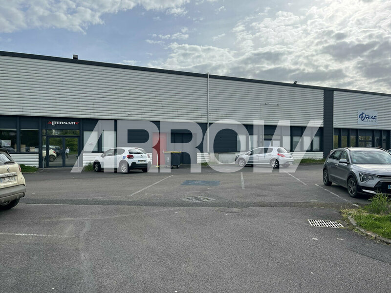 Bureau à louer LONGUENESSE 1