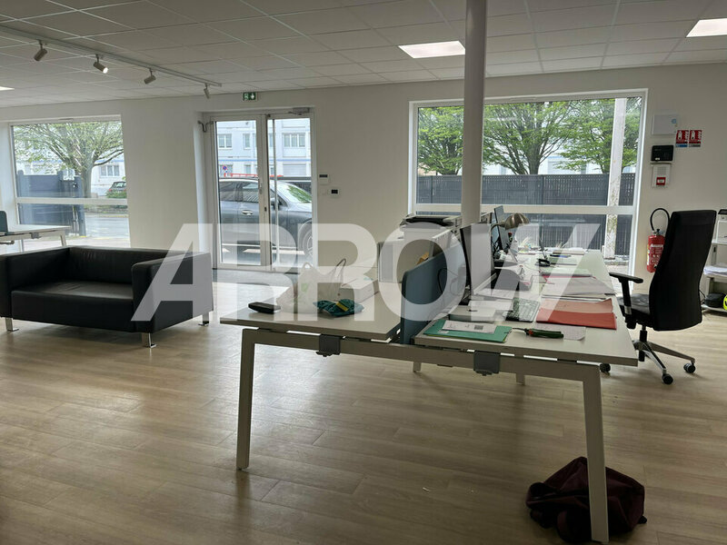 Entrepôt à vendre MONS EN BAROEUL 4