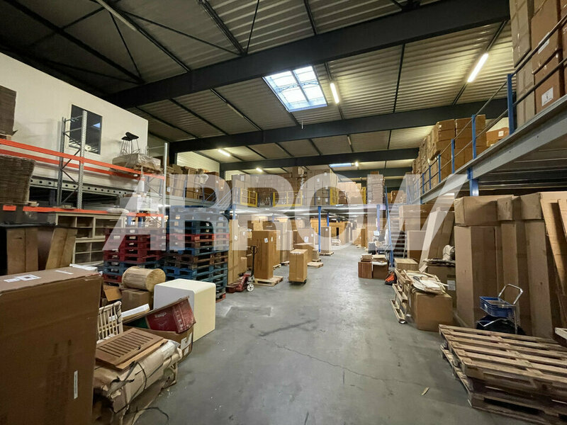 Entrepôt à vendre PONT A MARCQ 2