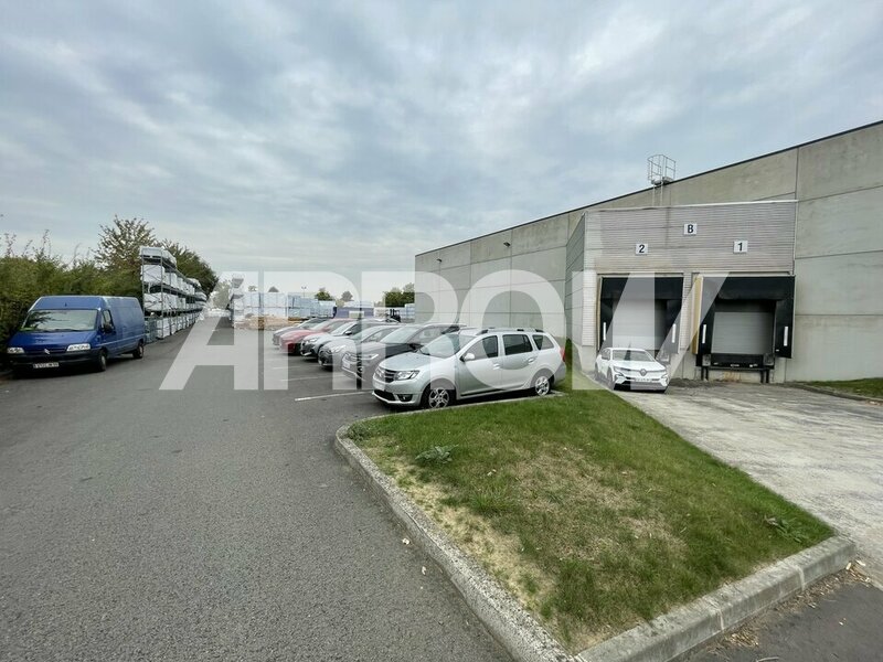 Entrepôt à louer PERENCHIES 5