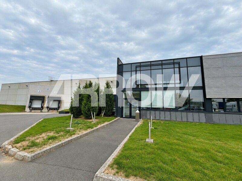 Entrepôt à vendre à louer PERENCHIES 3