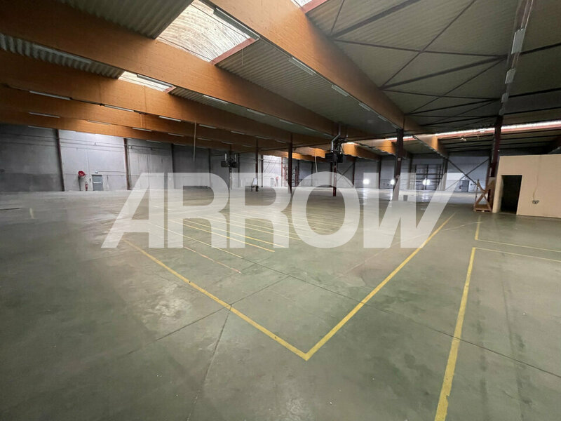 Entrepôt à vendre à louer FRETIN 4