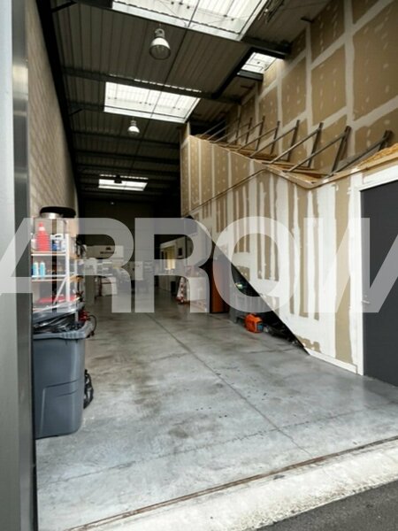 Entrepôt à vendre à louer La Chapelle-d'Armentières 4